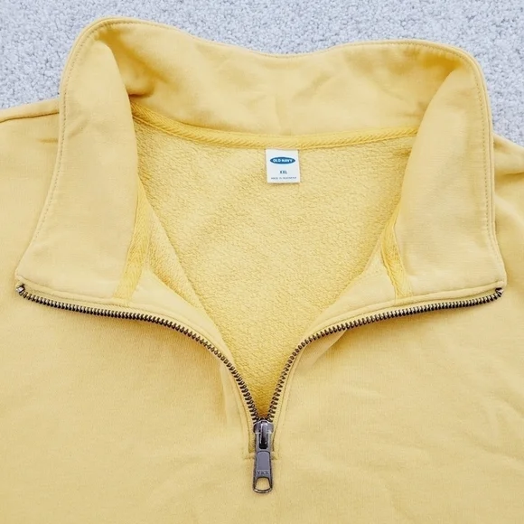 ✨️Woman's Old Navy Half-Zipper Sweatshirt✨️ - Picture 4 of 5